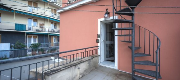 6 rooms House in Genoa, Italy No. 16208 35