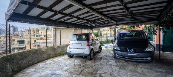 6 rooms House in Genoa, Italy No. 16208 7