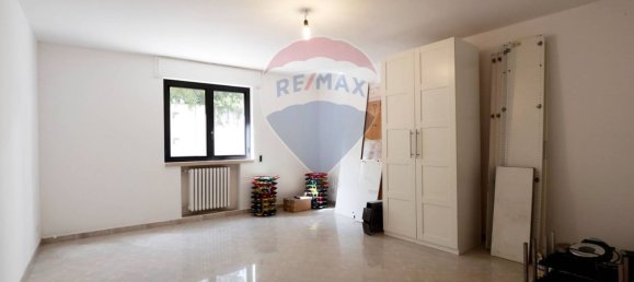 Büro in Bari, Italy 214m², Nr. 359256 5