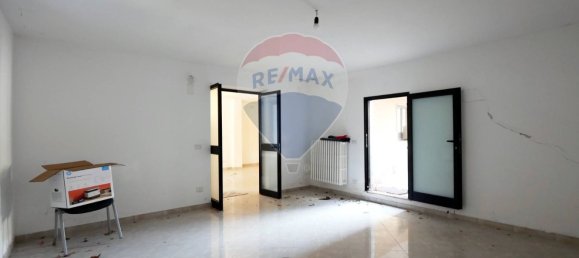 Büro in Bari, Italy 214m², Nr. 359256 11