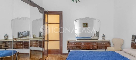 1 bedroom Apartment in Milan, Italy No. 290723 14