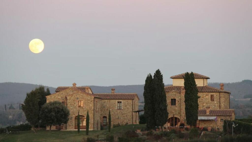 2 Schlafzimmer Villa in Montalcino, Italy, Nr. 56458