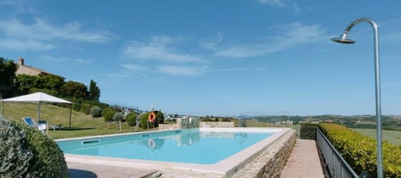 2 Schlafzimmer Villa in Montalcino, Italy, Nr. 56458 7