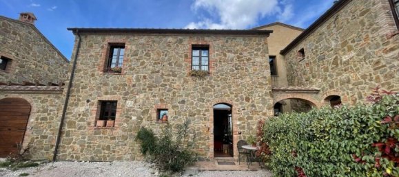 2 Schlafzimmer Villa in Montalcino, Italy, Nr. 56458 4