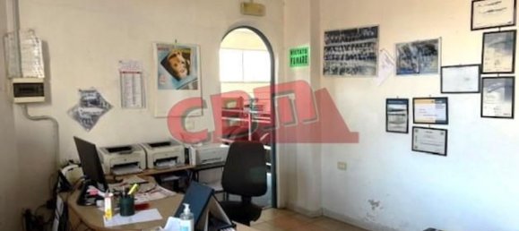  مستودع في Livorno, Italy 400متر مربع رقم 282399 3