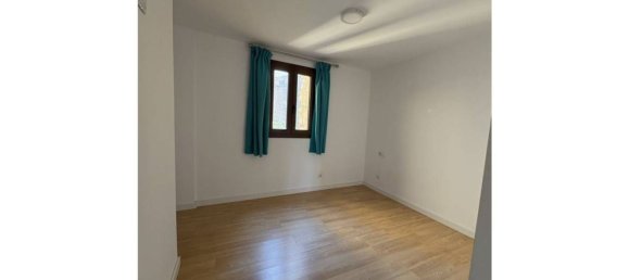 Apartamento de 2 dormitorios en Barcelona, Spain No. 171069 7