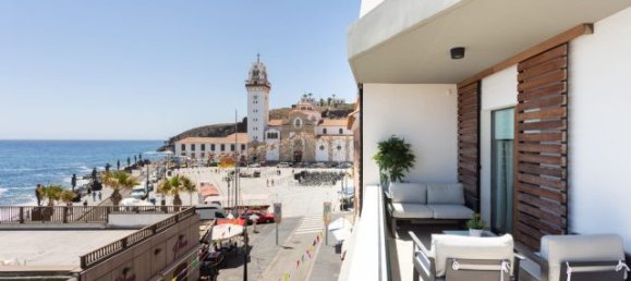 3 bedrooms Apartment in Candelaria, Spain No. 49598 2