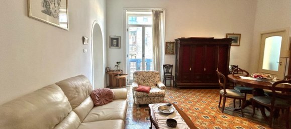 5 rooms Apartment in Portici, Italy No. 18150 10