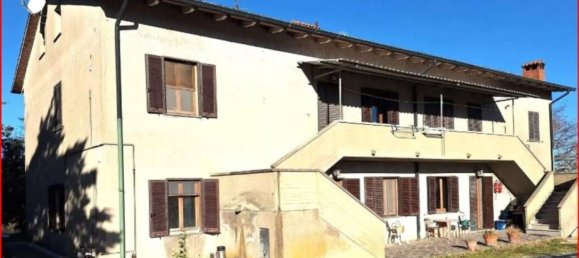 3 Schlafzimmer Wohnung in Pomarance, Italy, Nr. 374732 2