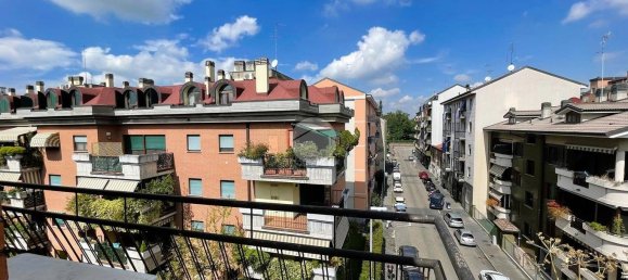 Apartamento de 2 dormitorios en Corsico, Italy No. 343510 23