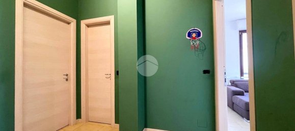 Apartamento de 2 dormitorios en Corsico, Italy No. 343510 14