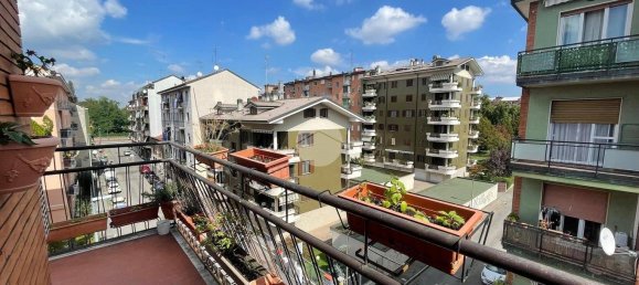 Apartamento de 2 dormitorios en Corsico, Italy No. 343510 21