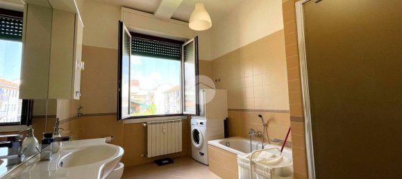 Apartamento de 2 dormitorios en Corsico, Italy No. 343510 26