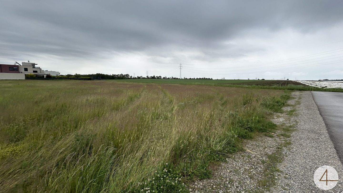 Grundstück in Gerasdorf bei Wien, Austria, Nr. 163071