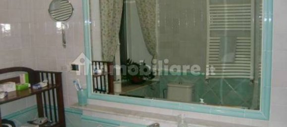 3 bedrooms Apartment in Lucca, Italy No. 251609 7
