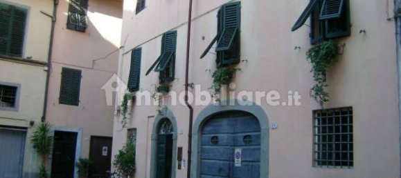 3 bedrooms Apartment in Lucca, Italy No. 251609 10