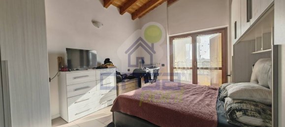 Apartamento de 2 dormitorios en Massalengo, Italy No. 341490 11