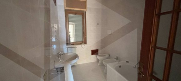 5 rooms Apartment in San Marco in Lamis, Italy No. 21042 11