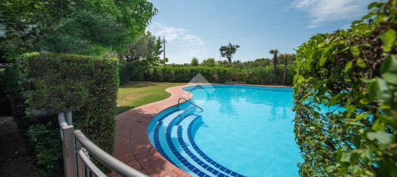 Studio in Verona, Italy No. 9456 24