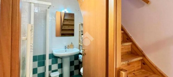 Studio in Verona, Italy No. 9456 25