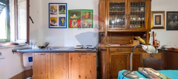 5 rooms Apartment in Cupramontana, Italy No. 1748 6