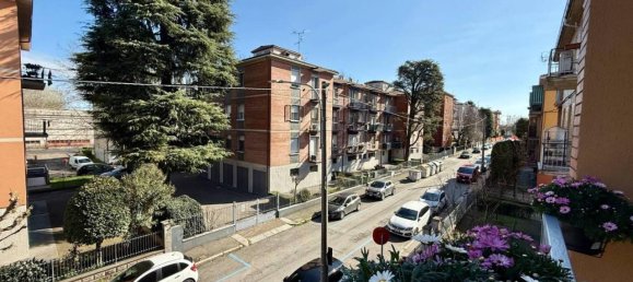 3 rooms Apartment in Bologna, Italy No. 38782 18