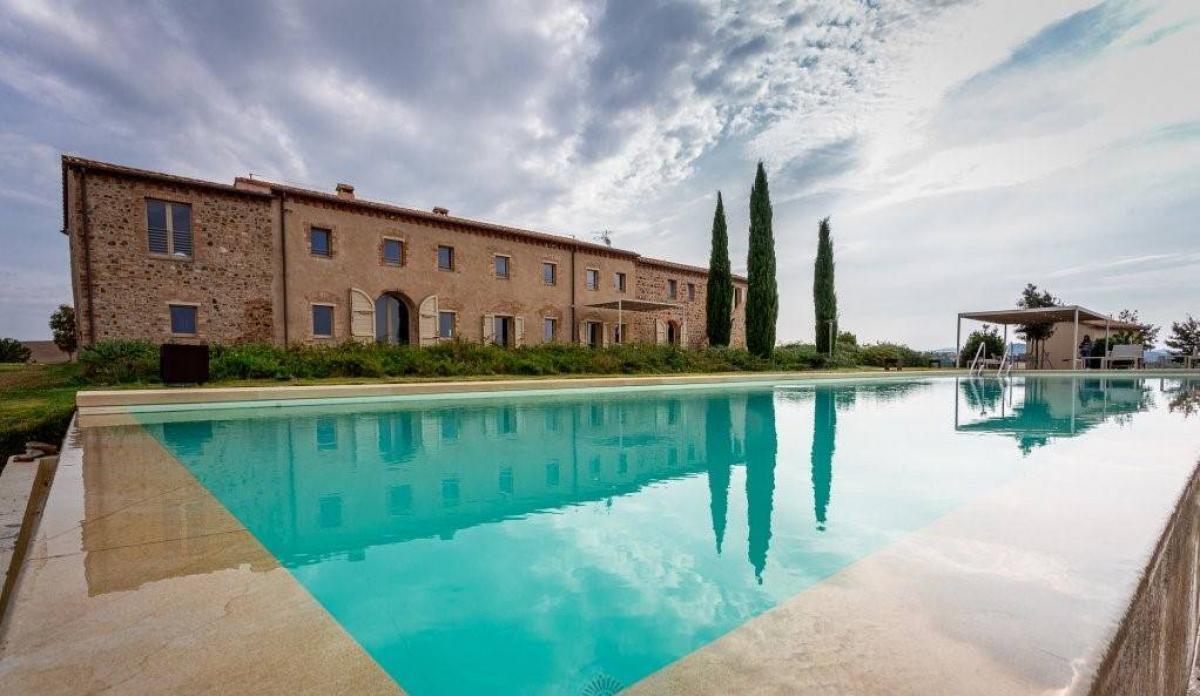 7 bedrooms House in Volterra, Italy No. 875