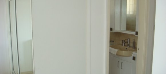 4 bedrooms Apartment in Limassol, Cyprus No. 12531 2