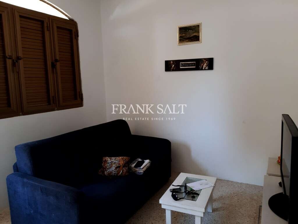 Duplex independente T3 em Marsalforn, Malta N.º 11719