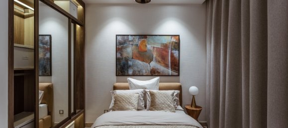 4 bedrooms Villa in Dubai, UAE No. 160 14