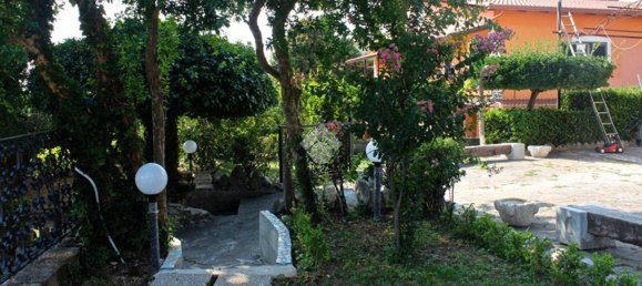 Apartamento de 4 dormitorios en Rocca d'Evandro, Italy No. 110786 3