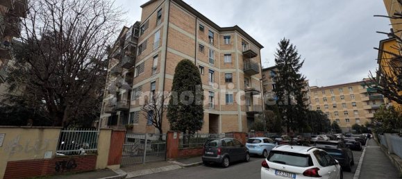 2 Schlafzimmer Wohnung in Bologna, Italy, Nr. 25158 9