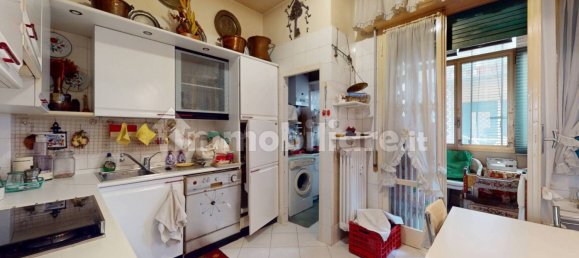 2 Schlafzimmer Wohnung in Bologna, Italy, Nr. 25158 34