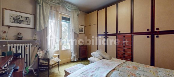 2 Schlafzimmer Wohnung in Bologna, Italy, Nr. 25158 13
