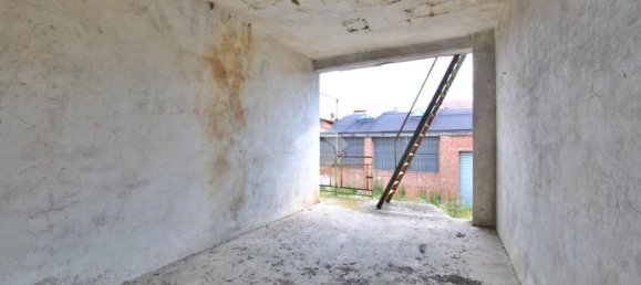 5 Schlafzimmer Haus in Cigliano, Italy, Nr. 349109 30