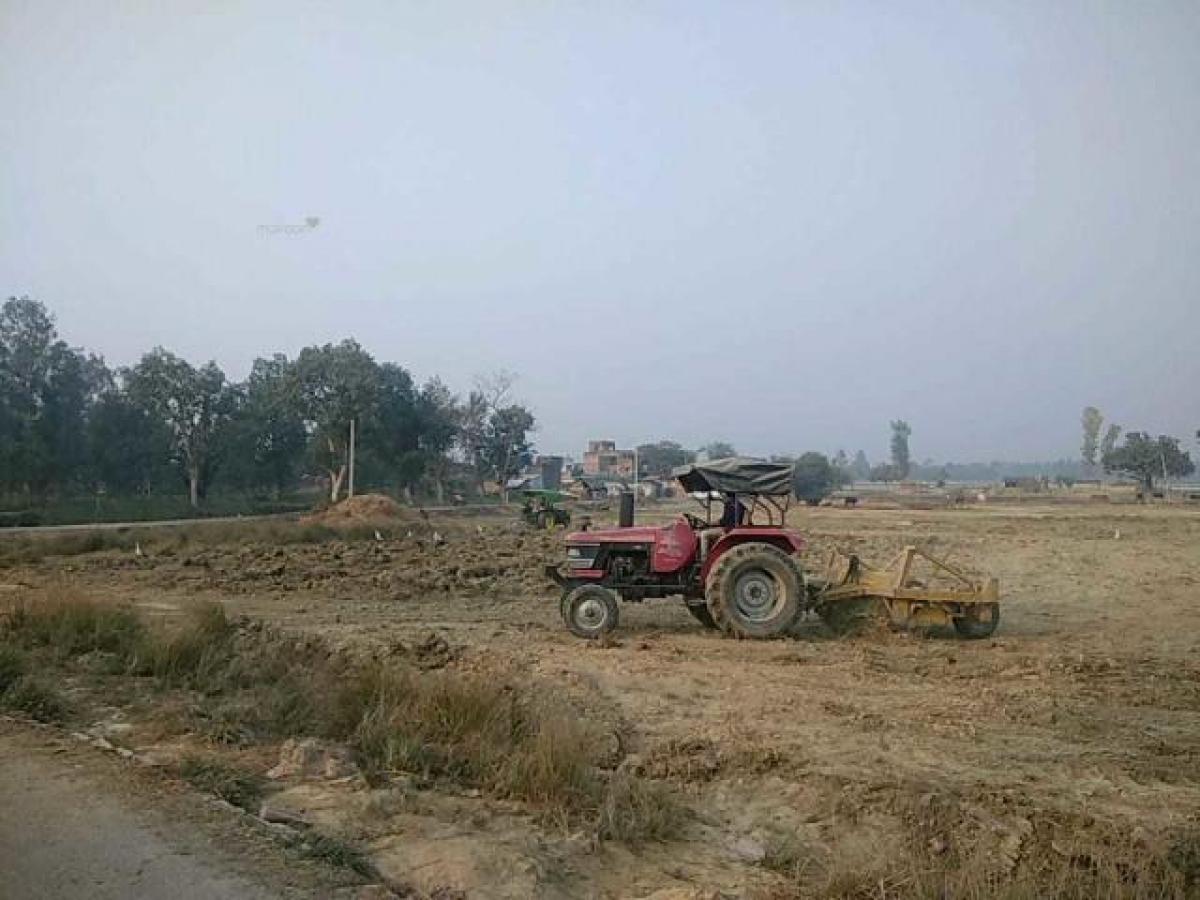  Land in Lucknow, India No. 36841