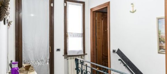 Дом с 2 спальнями в Галлиавола, Италия № 381436 11