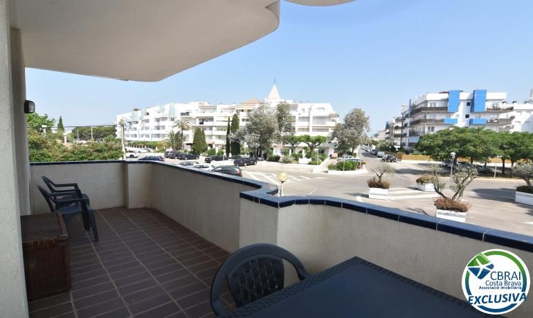 Квартира с 3 спальнями в Розы, Испания № 213565