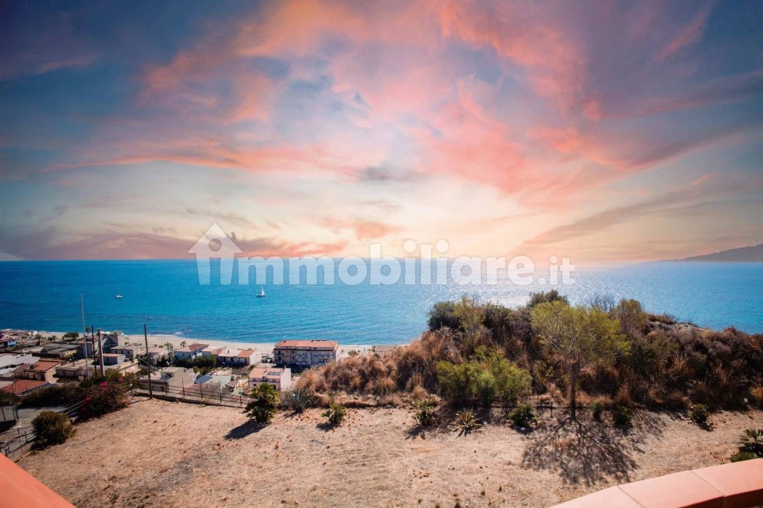 2 bedrooms Apartment in Brancaleone, Italy No. 114415