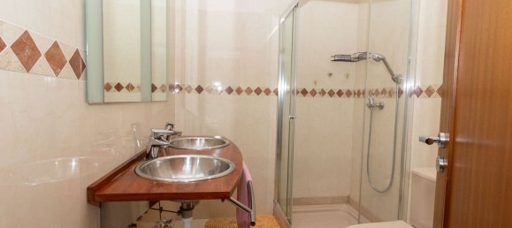 4 bedrooms House in Palmeira, Portugal No. 161491 18