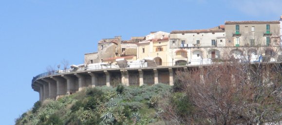 5 rooms House in San Lucido, Italy No. 251157 4