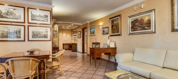 4 rooms Apartment in Rome, Italy No. 29479 5
