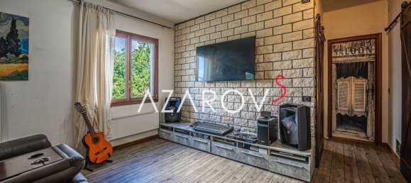 Villa de 4 dormitorios en Soldano, Italy No. 171017 15