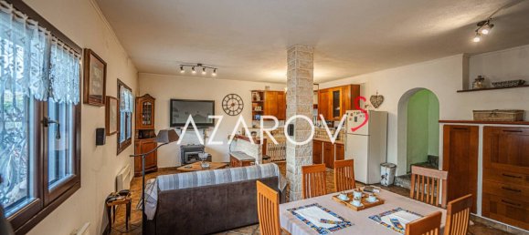 Villa de 4 dormitorios en Soldano, Italy No. 171017 7