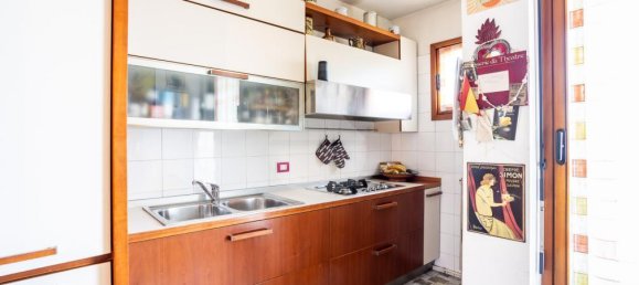 Apartamento de 3 habitaciónes en Milan, Italy No. 248724 10