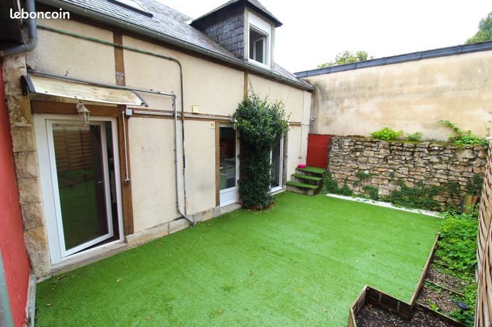 3 Schlafzimmer Haus in Nevers, France, Nr. 359745