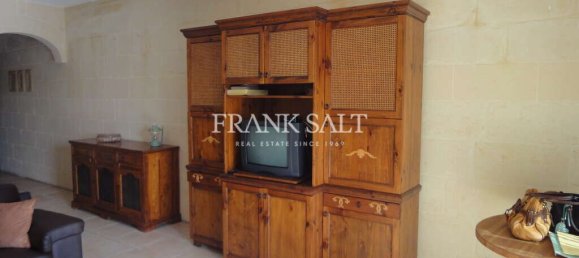 2 chambres Appartement à Ghajnsielem, Malta No. 5531 3