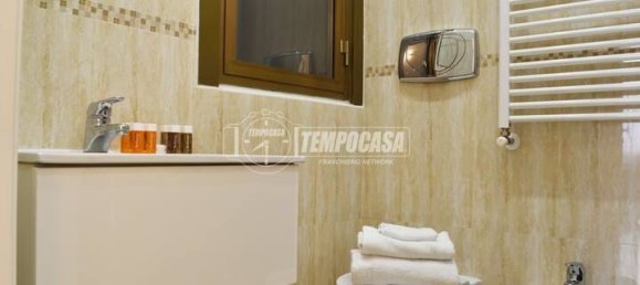 2 Schlafzimmer Wohnung in Milan, Italy, Nr. 241205 22