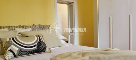2 Schlafzimmer Wohnung in Milan, Italy, Nr. 241205 14