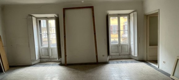 3 rooms Apartment in Milan, Italy No. 336921 3